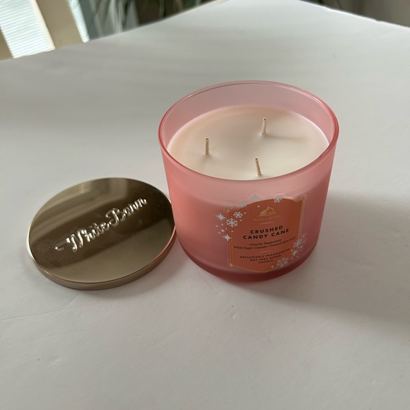 White Barn Crushed Candy Cane Pink Candle - Picture 6 of 6